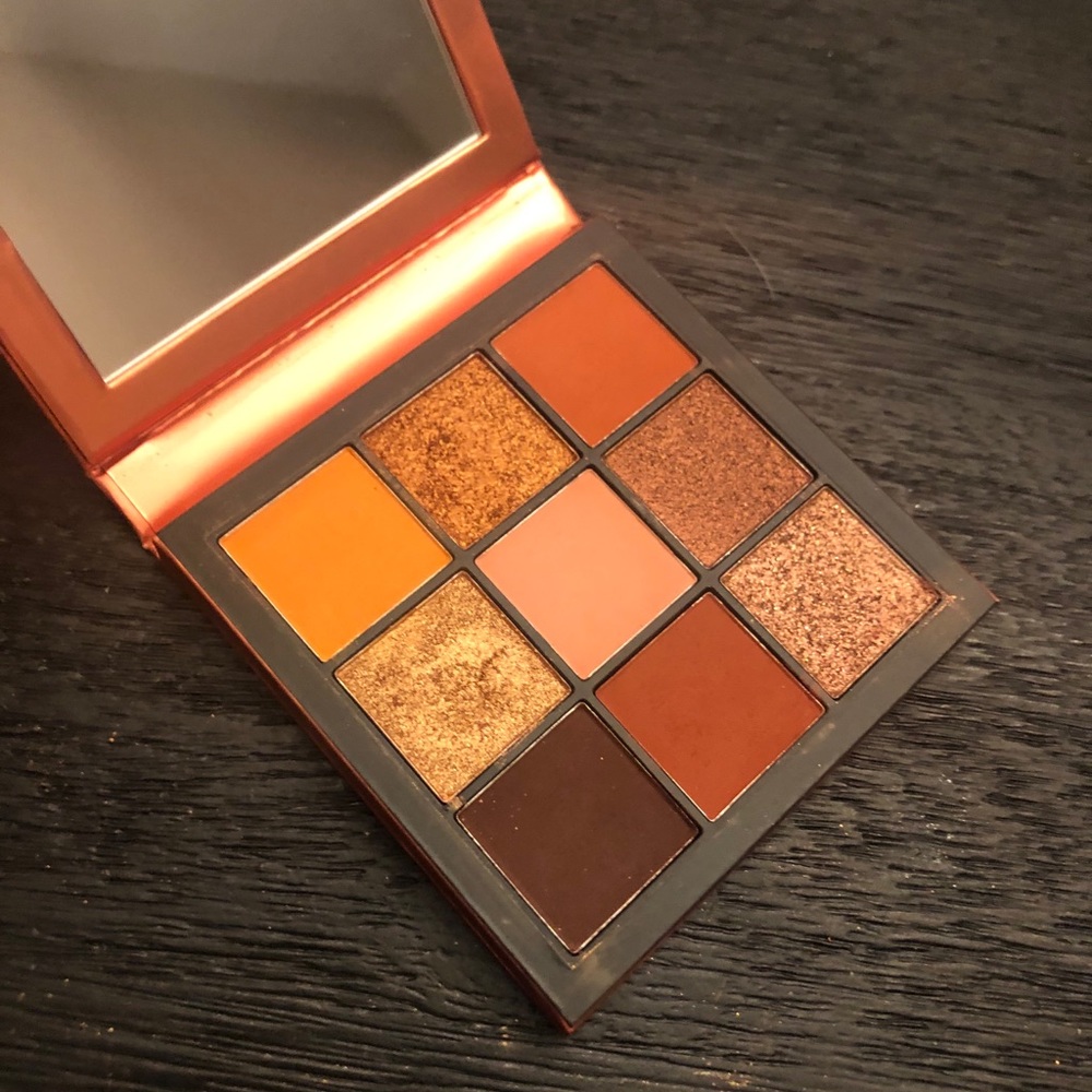 HUDA beauty palette